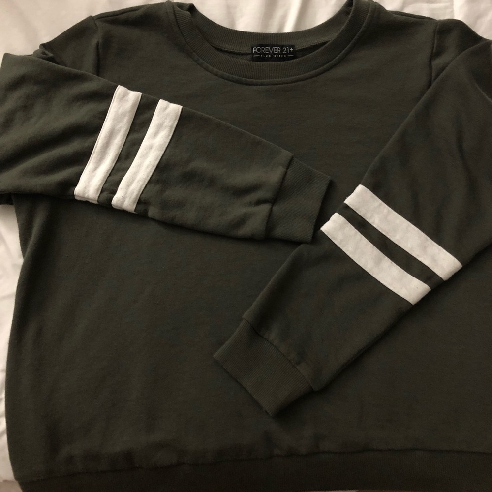 Sweat shirt